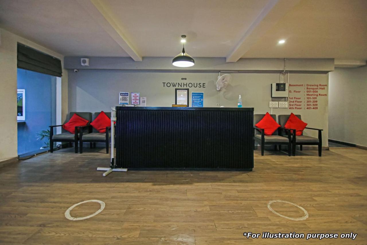 Townhouse Oak Hotel The Sudesh Rāipur Esterno foto