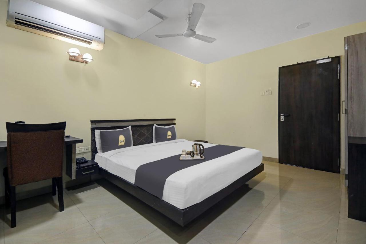 Townhouse Oak Hotel The Sudesh Rāipur Esterno foto
